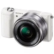 Sony Alpha A5000 Kit 16-50 White