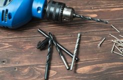Как вытащить сверло из дрели: 3 распространенных ситуации